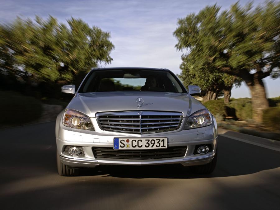  Mercedes-Benz C350 2007 года  (фото 18 из 25)